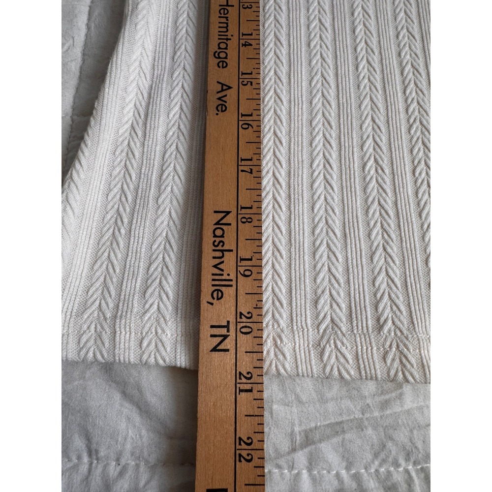 Minimalist Cream White Coquette Chevron Textured Knit Turtleneck Top Size M - Picture 7 of 8